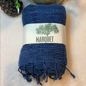 Hand woven free weave scarf!